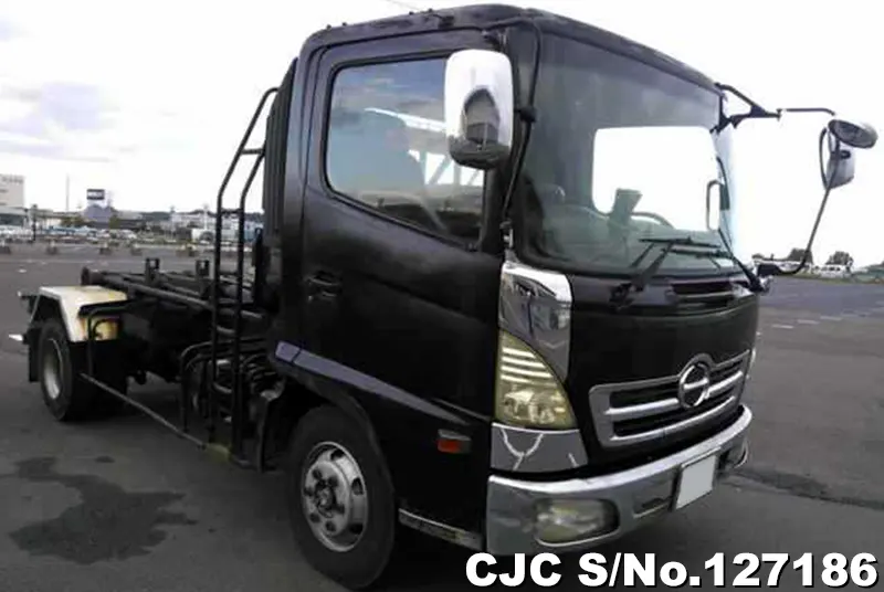 Hino / Ranger 2005