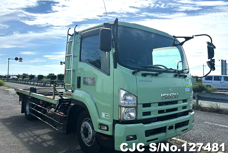 Isuzu / Giga 2012