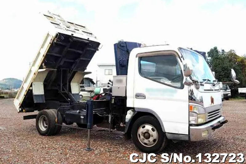 Mitsubishi / Canter 2004