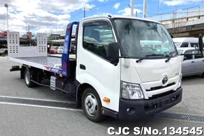 Toyota / Dyna 2023