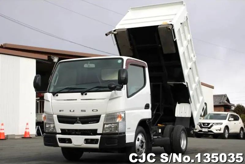 Mitsubishi / Canter 2015