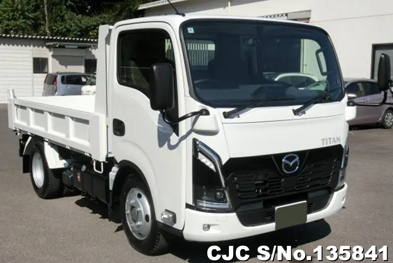Mazda / Titan 2025