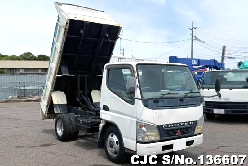 Mitsubishi / Canter 2006