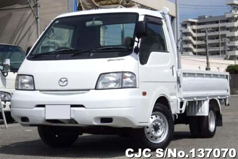 Mazda / Bongo 2015
