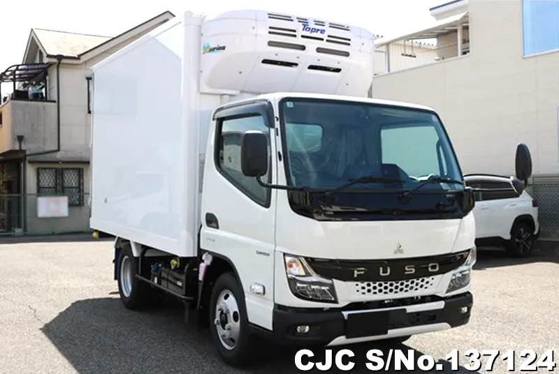 Mitsubishi / Canter 2026