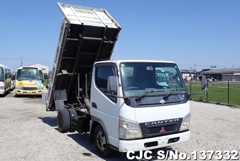 Mitsubishi / Canter 2003