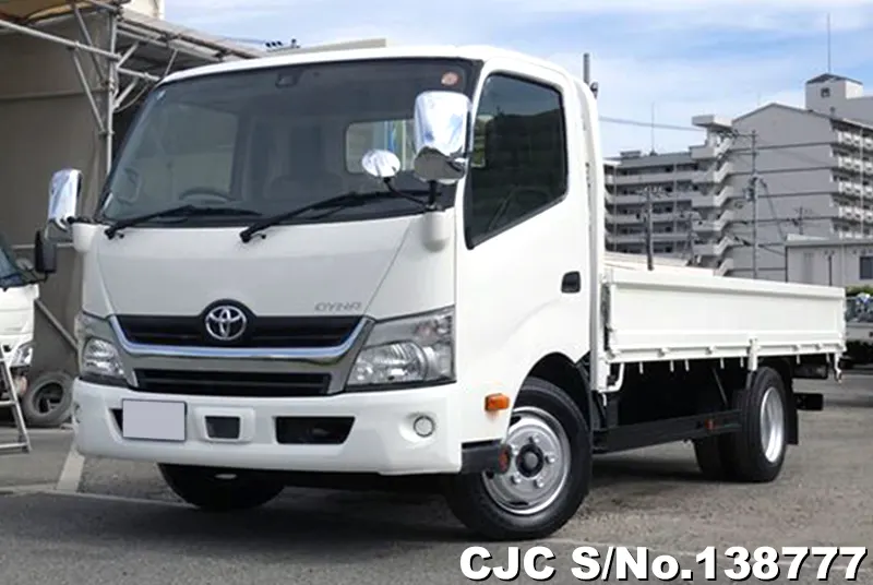 Toyota / Dyna 2017