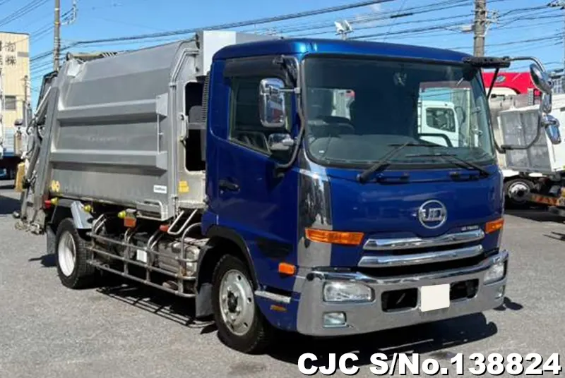 Nissan / Condor 2015