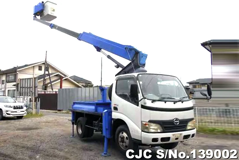 Hino / Dutro