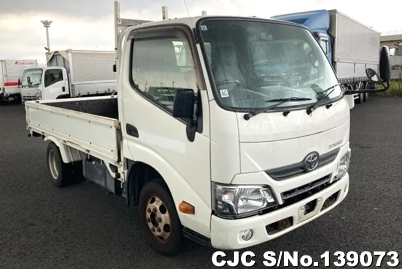 Toyota / Toyoace 2017