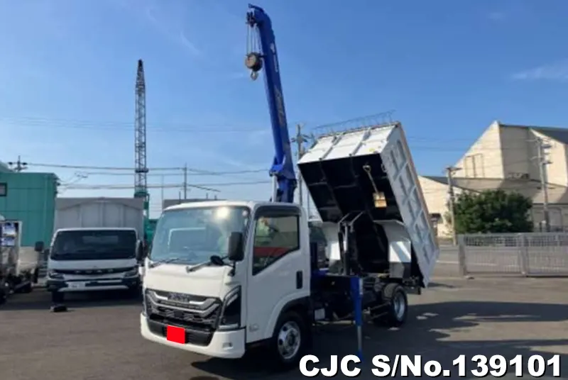 Isuzu / Elf 2024