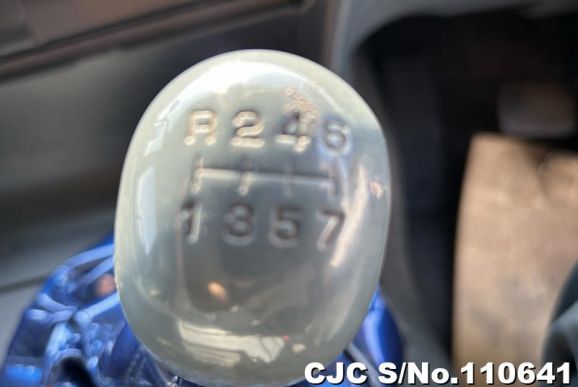 Mitsubishi Super Great in Blue for Sale Image 21