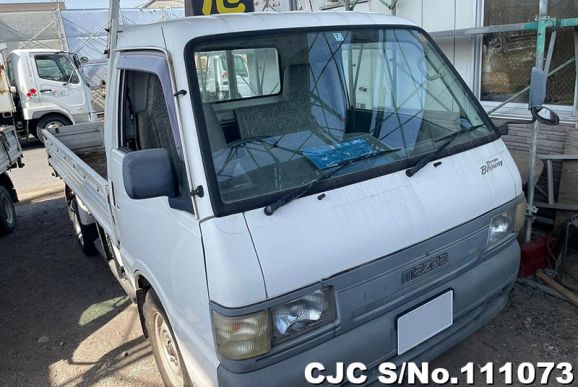 Mazda Bongo in White for Sale Image 0